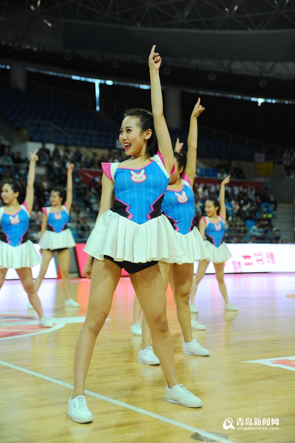 开云体育-Doinb迎来十二赛季出色发挥，法国队观众热烈欢呼！比赛高潮迭起-开云体育